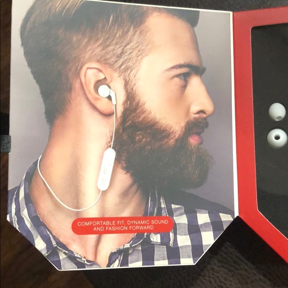 Wireless Magnetic Earbuds, Bluetooth - Picture 2 of 5